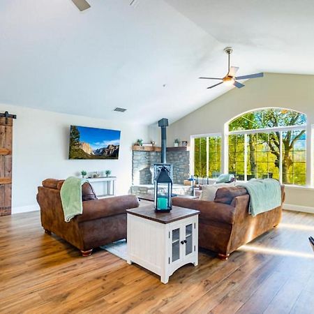Mystic Mountain Villa, 14 Miles From Yosemite Oakhurst Extérieur photo